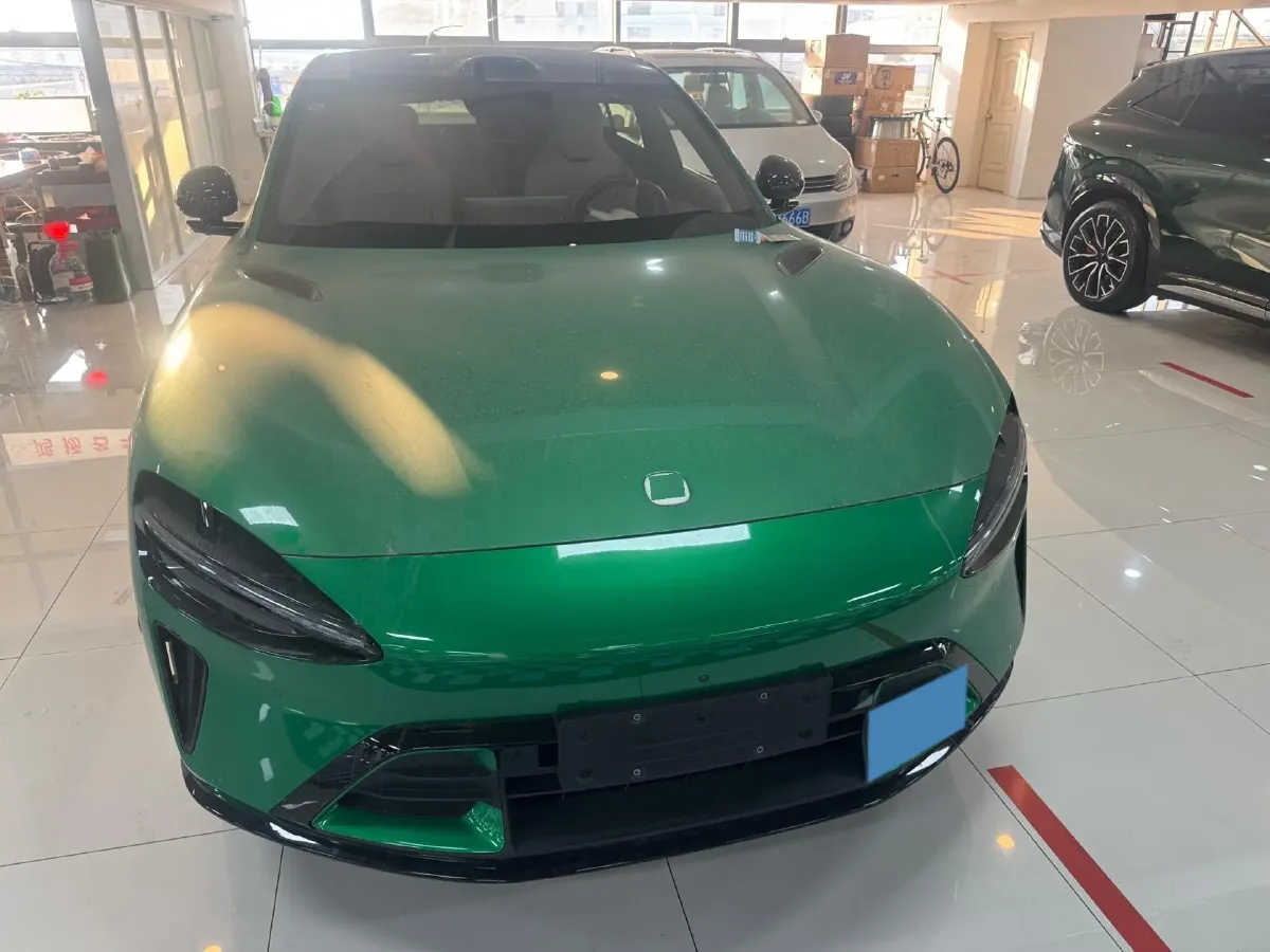 2025 MI YU7 BEV 101.7KWH,autocango,china used car exporter,china ev exporter,chinese used car exporter,chinese used ev exporter