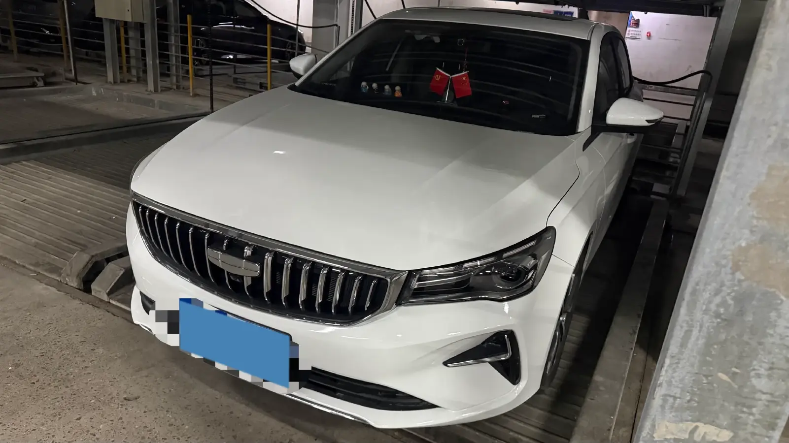 2025 Geely Emgrand 1.5L 127HP L4 CVT