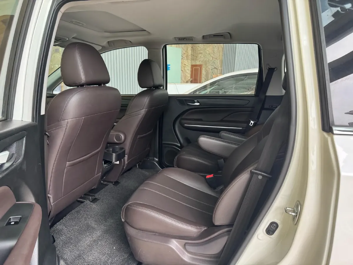 2021 GAC Trumpchi M6 1.5T 169HP L4 7DCT,autocango,china used car exporter,china ev exporter,chinese used car exporter,chinese used ev exporter