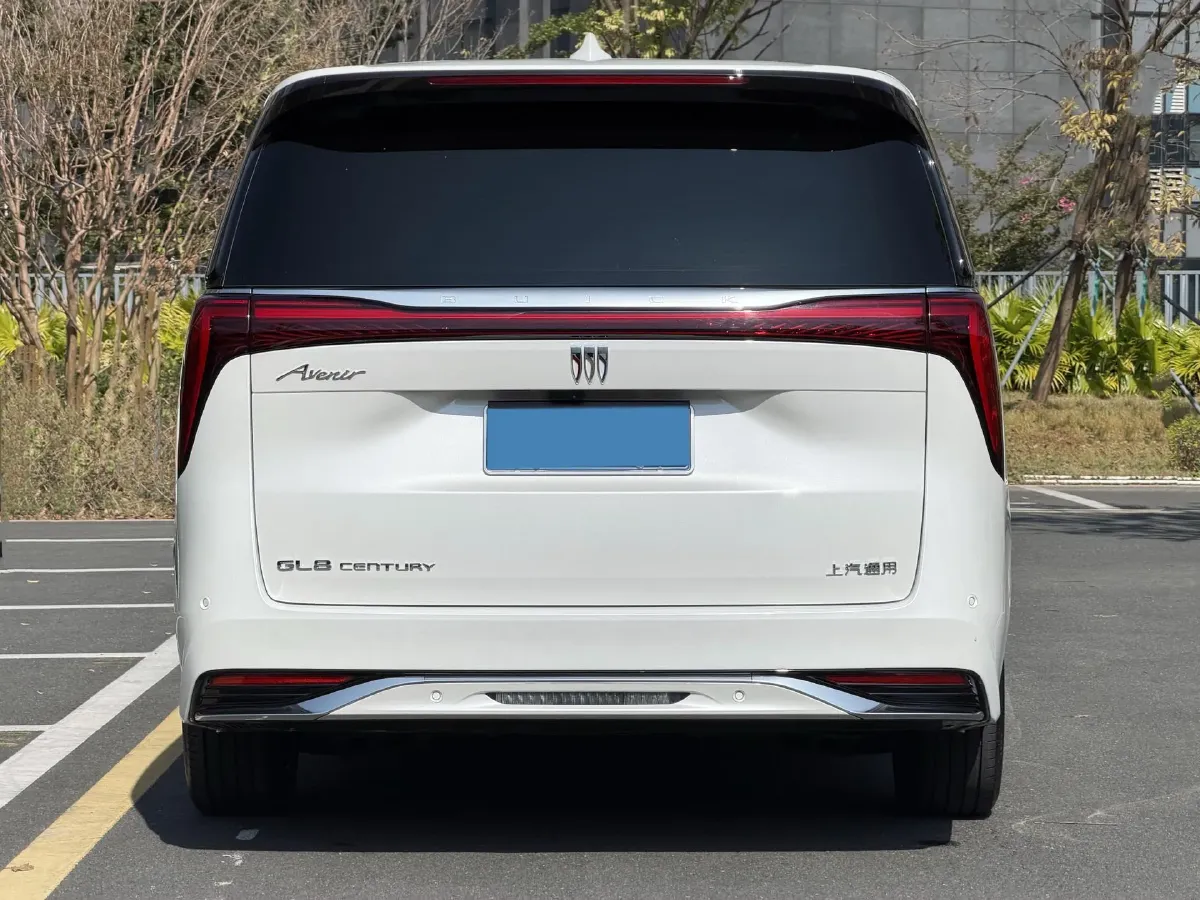 2023 Buick Century 2.0T 237HP L4 9AT,autocango,china used car exporter,china ev exporter,chinese used car exporter,chinese used ev exporter