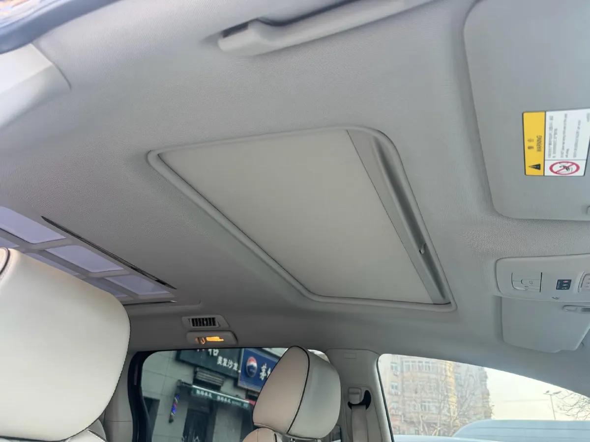 2020 Buick GL8 2.0T 237HP L4 9AT,autocango,china used car exporter,china ev exporter,chinese used car exporter,chinese used ev exporter