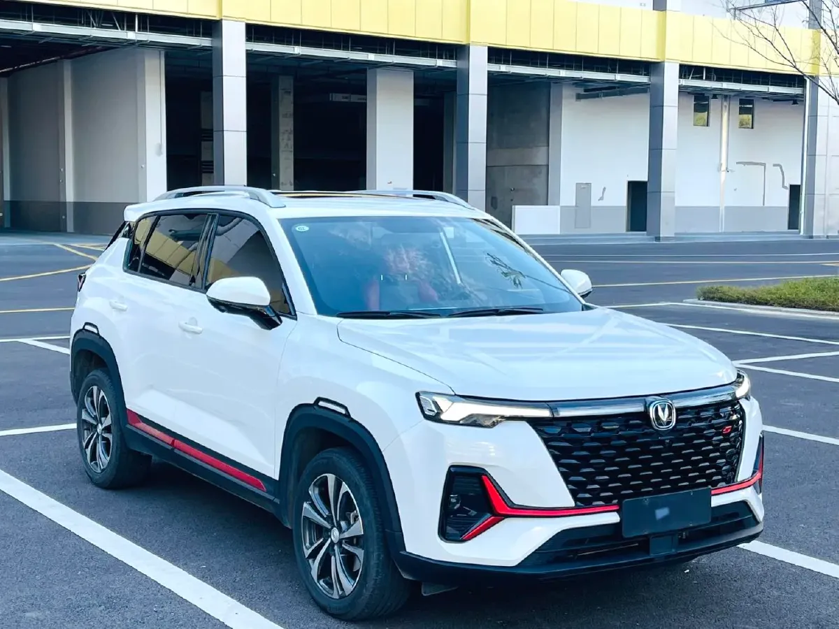 2021 ChangAn CS35 Plus 1.4T 160HP L4 7DCT,autocango,china used car exporter,china ev exporter,chinese used car exporter,chinese used ev exporter