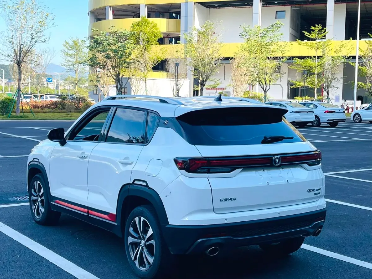 2021 ChangAn CS35 Plus 1.4T 160HP L4 7DCT,autocango,china used car exporter,china ev exporter,chinese used car exporter,chinese used ev exporter