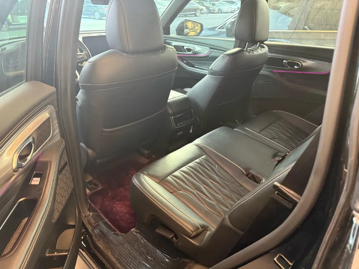 2022 GAC Trumpchi GS8 2.0T 252HP L4 8AT,autocango,china used car exporter,china ev exporter,chinese used car exporter,chinese used ev exporter