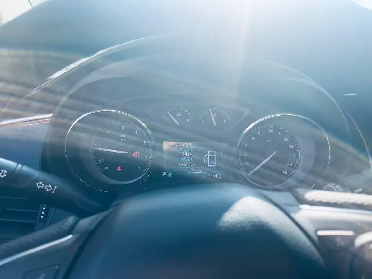 2020 Buick EnvisionPlus 2.0T 260HP L4 9AT,autocango,china used car exporter,china ev exporter,chinese used car exporter,chinese used ev exporter