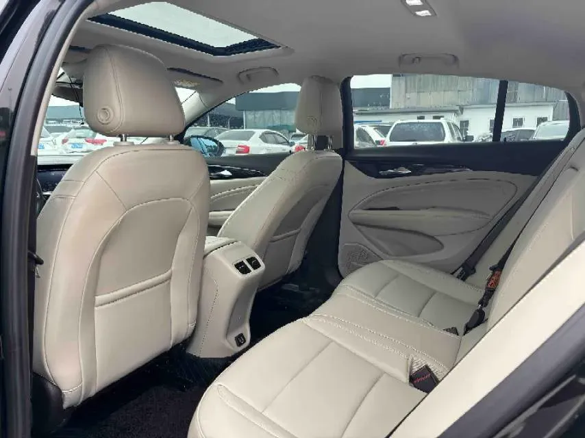2020 Buick Regal 1.5T 169HP L4 9AT,autocango,china used car exporter,china ev exporter,chinese used car exporter,chinese used ev exporter
