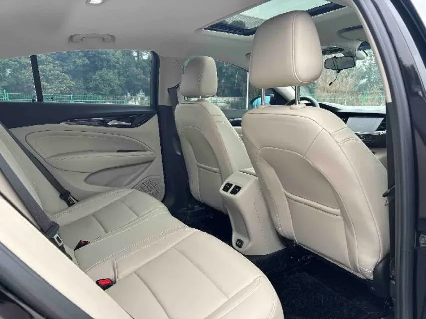 2020 Buick Regal 1.5T 169HP L4 9AT,autocango,china used car exporter,china ev exporter,chinese used car exporter,chinese used ev exporter
