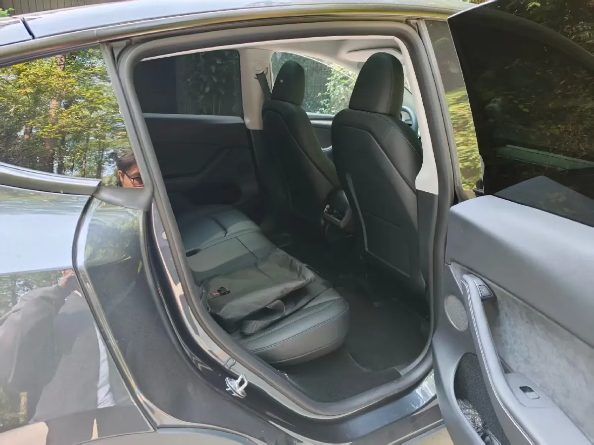 2024 Iveco OuSheng BEV 77.28KWH,autocango,china used car exporter,china ev exporter,chinese used car exporter,chinese used ev exporter