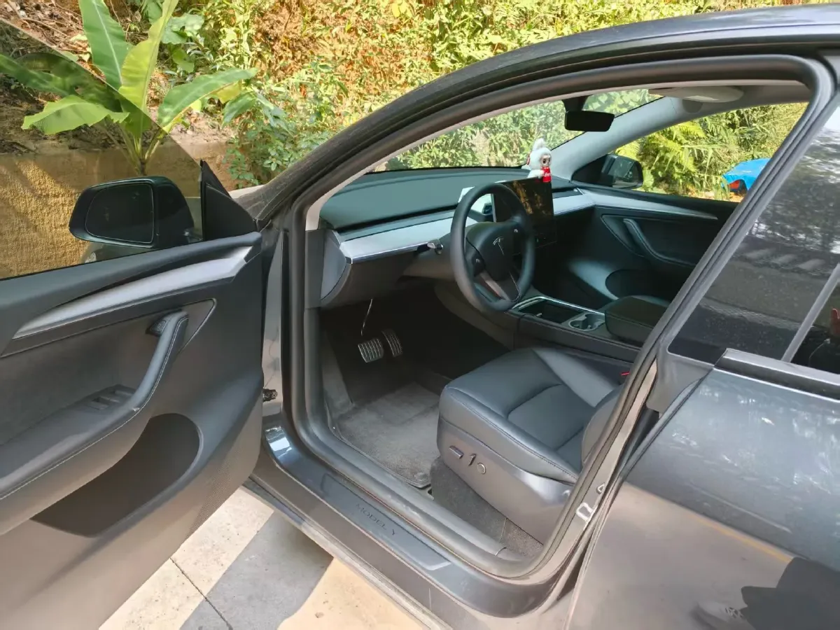 2024 Iveco OuSheng BEV 77.28KWH,autocango,china used car exporter,china ev exporter,chinese used car exporter,chinese used ev exporter