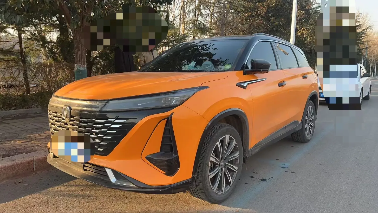 2023 ChangAn CS75 Plus 2.0T 233HP L4 8AT,autocango,china used car exporter,china ev exporter,chinese used car exporter,chinese used ev exporter