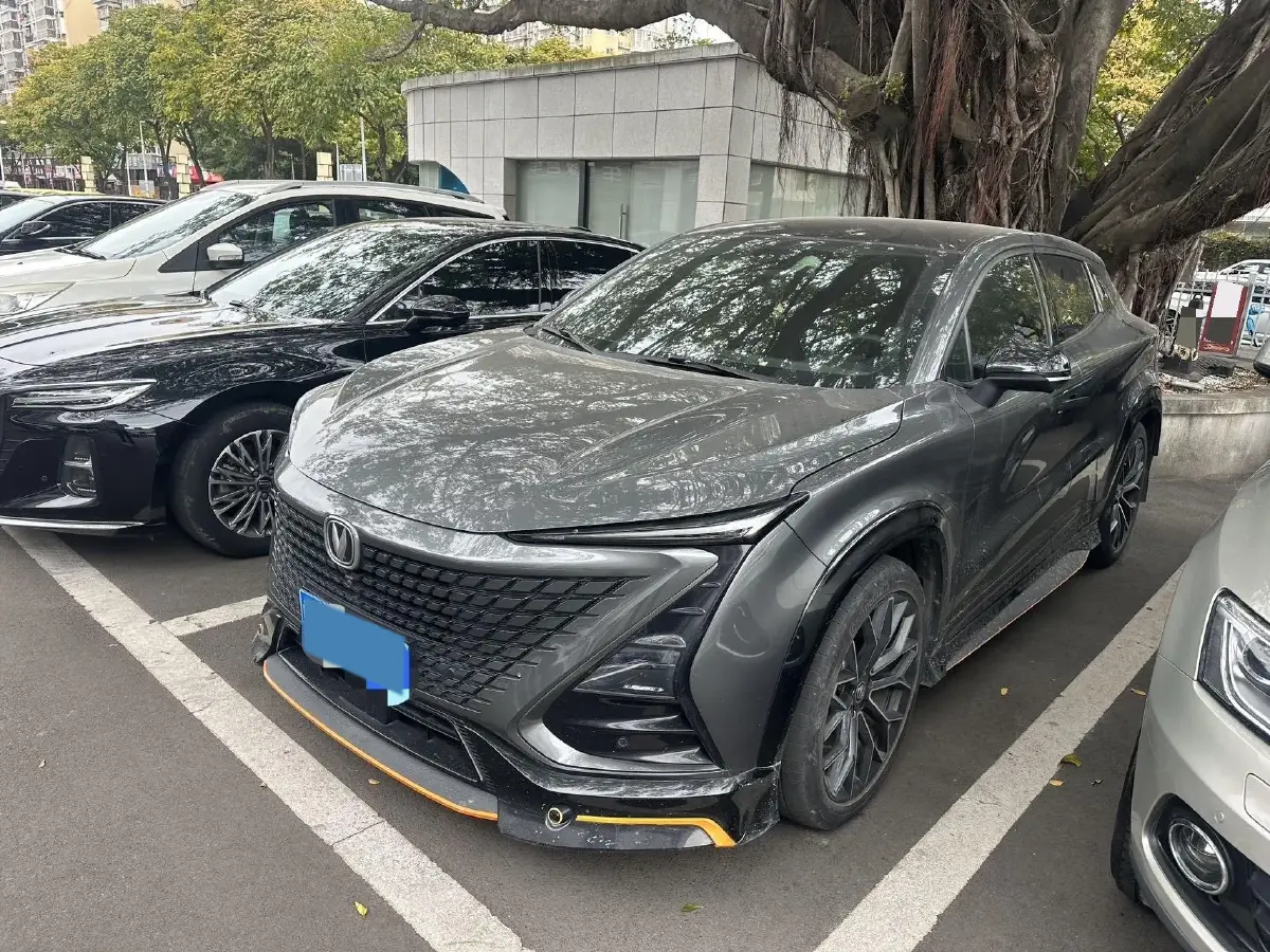 2022 ChangAn UNI-T 1.5T 188HP L4 7DCT