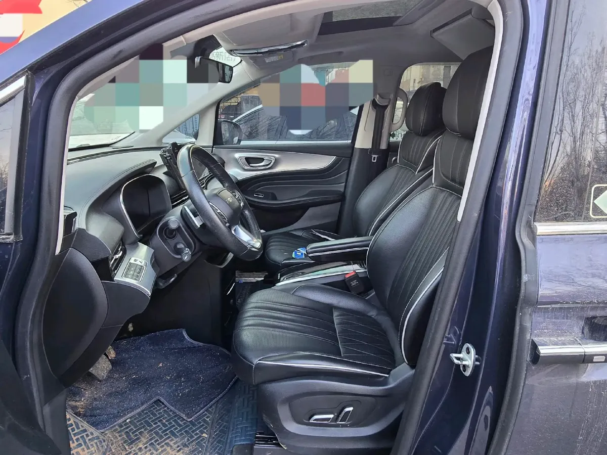 2021 Roewe iMAX8 2.0T 234HP L4 8AT,autocango,china used car exporter,china ev exporter,chinese used car exporter,chinese used ev exporter