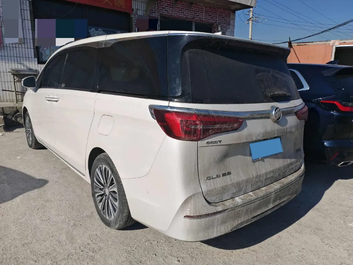 2023 Buick GL8 2.0T 237HP L4 9AT,autocango,china used car exporter,china ev exporter,chinese used car exporter,chinese used ev exporter