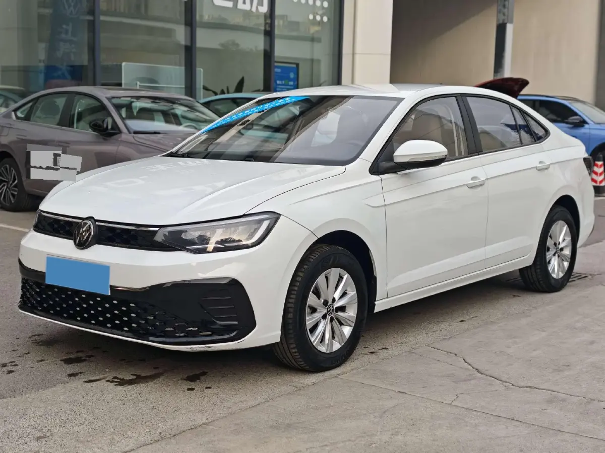 2023 Mazda 3 Axela 1.5L 117HP L4 6AT