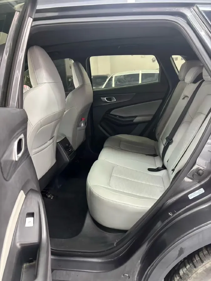 2025 ChangAn QiYuan Q05 Classic 1.5L 98HP L4 E-CVT PHEV 18.4KWH,autocango,china used car exporter,china ev exporter,chinese used car exporter,chinese used ev exporter