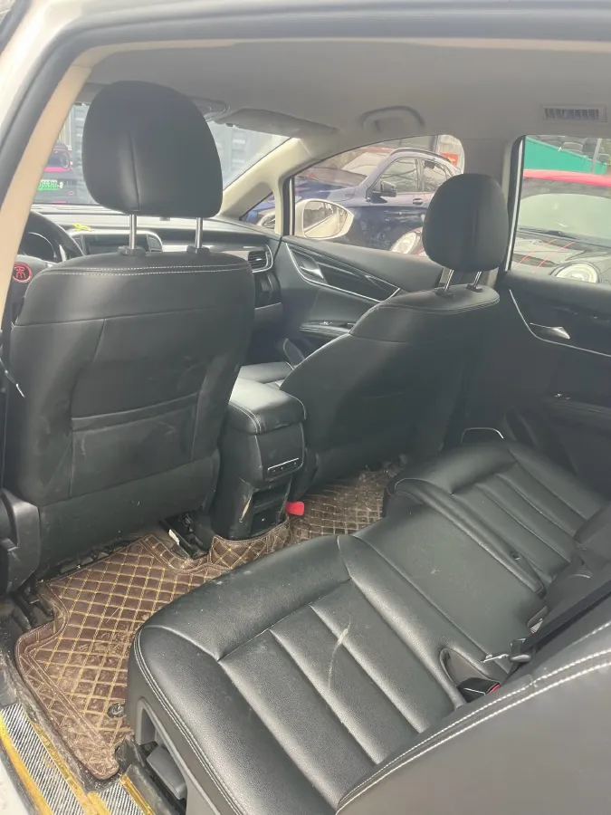 2017 BYD Song MAX 1.5T 154HP L4 6MT,autocango,china used car exporter,china ev exporter,chinese used car exporter,chinese used ev exporter