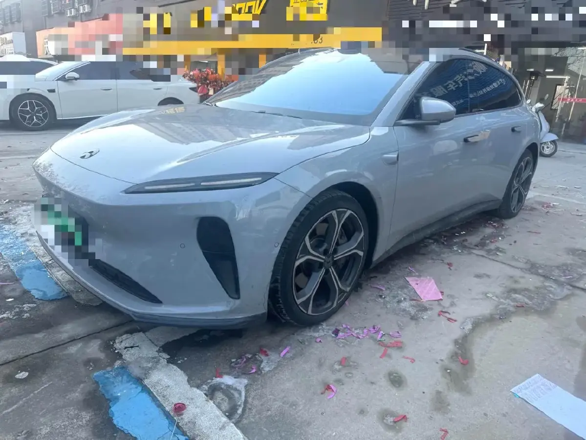 2023 NIO ET5T BEV 75KWH