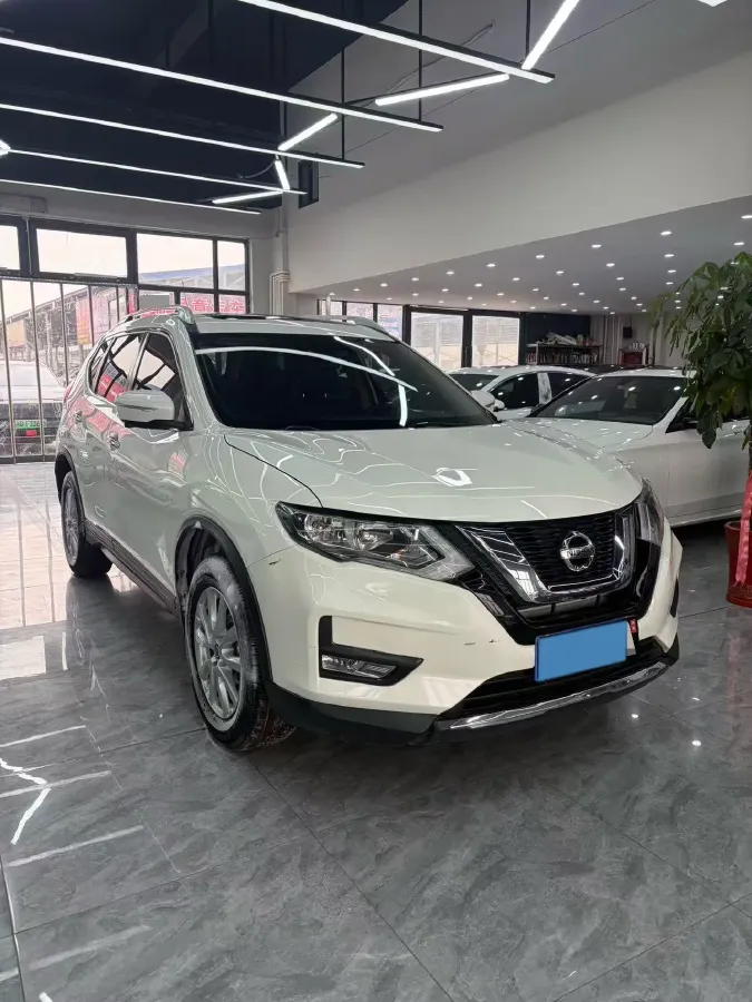 2020 Nissan X-Trail 2.0L 154HP L4 CVT,autocango,china used car exporter,china ev exporter,chinese used car exporter,chinese used ev exporter