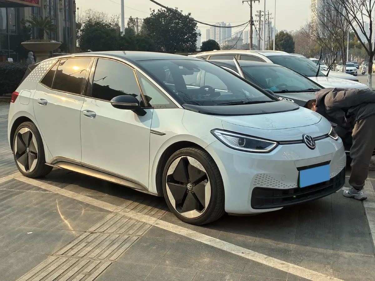 2021 Volkswagen ID.3 BEV 57.3KWH,autocango,china used car exporter,china ev exporter,chinese used car exporter,chinese used ev exporter