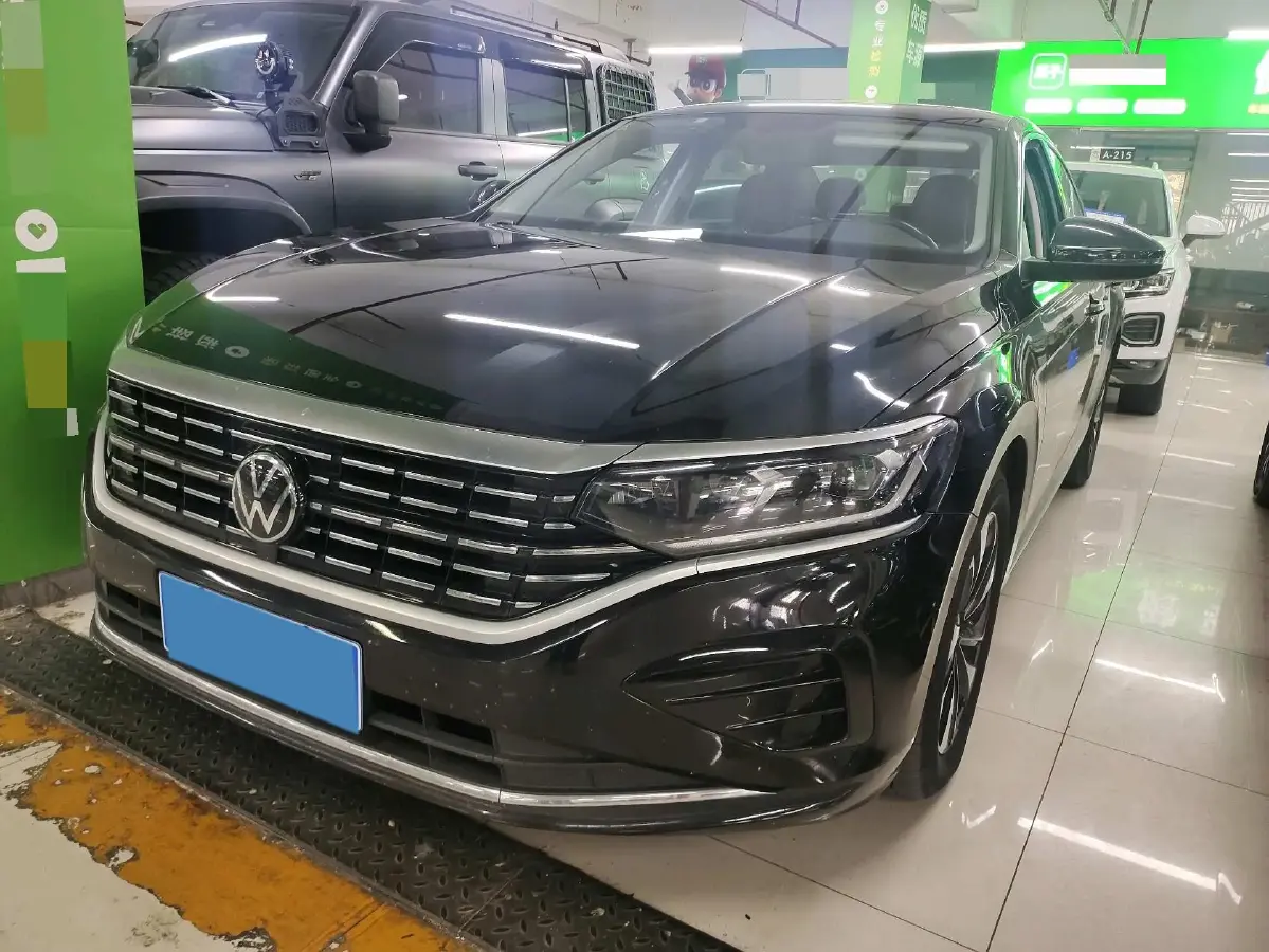 2023 Volkswagen Passat 1.4T 150HP L4 7DCT