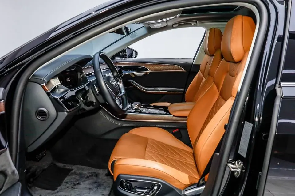 2023 Audi A8 3.0T 286HP V6 8AT,autocango,china used car exporter,china ev exporter,chinese used car exporter,chinese used ev exporter