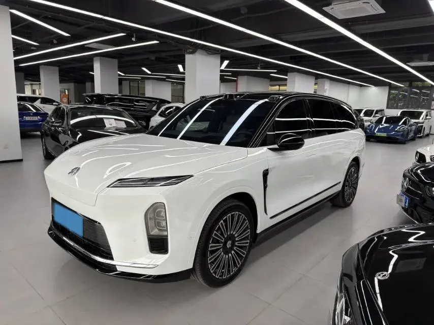 2026 NIO ES8 BEV