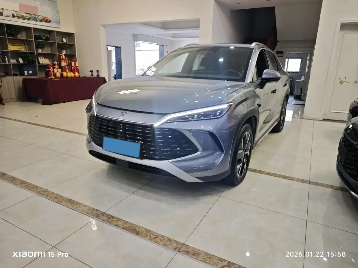 2025 BYD SongL DM-i 1.5L 101HP L4 E-CVT PHEV 26.6KWH