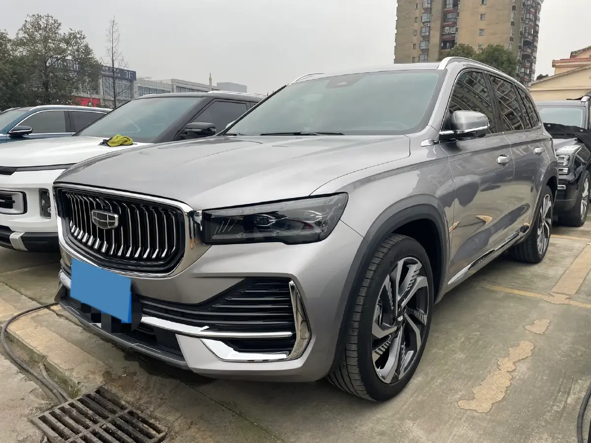 2024 Geely Monjaro 2.0T 238HP L4 8AT