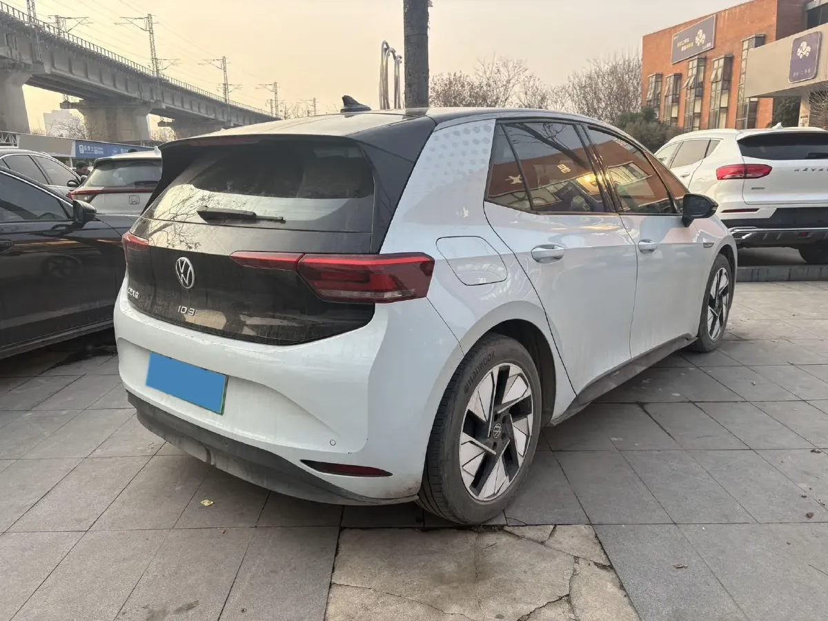 2023 Volkswagen ID.3 BEV 52.8KWH,autocango,china used car exporter,china ev exporter,chinese used car exporter,chinese used ev exporter