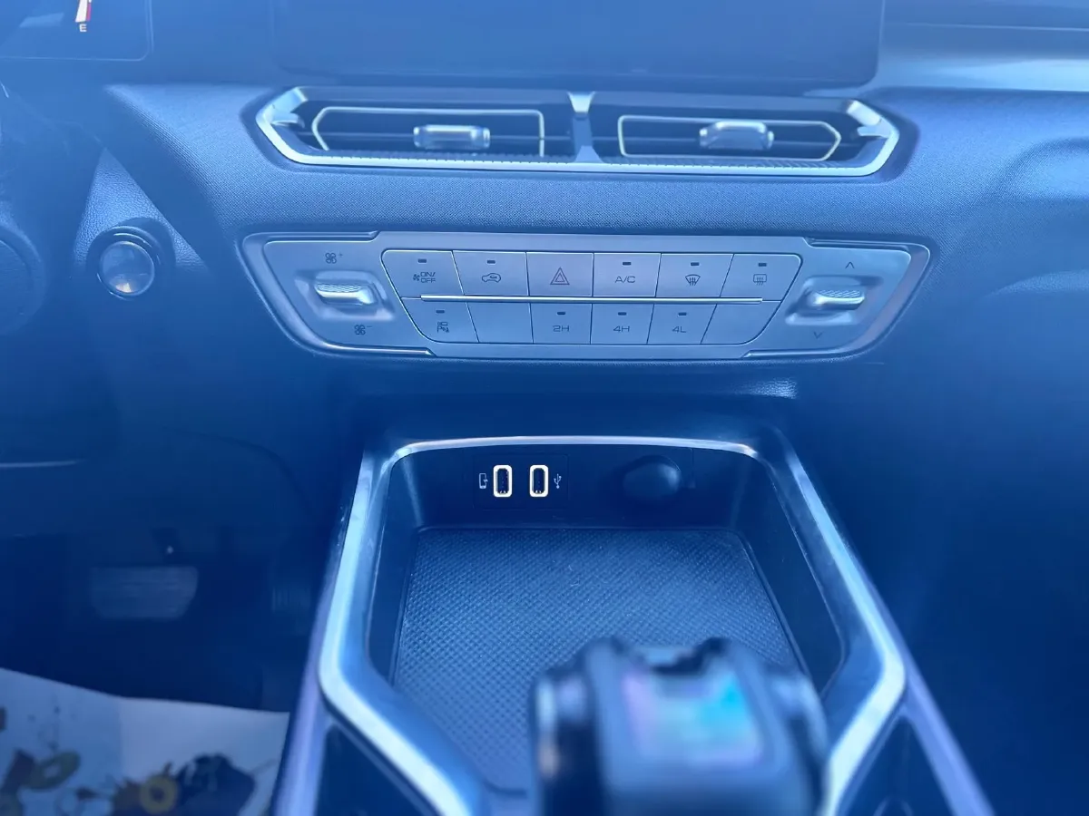 2023 Haval H5 2.0T 166HP L4 8AT,autocango,china used car exporter,china ev exporter,chinese used car exporter,chinese used ev exporter