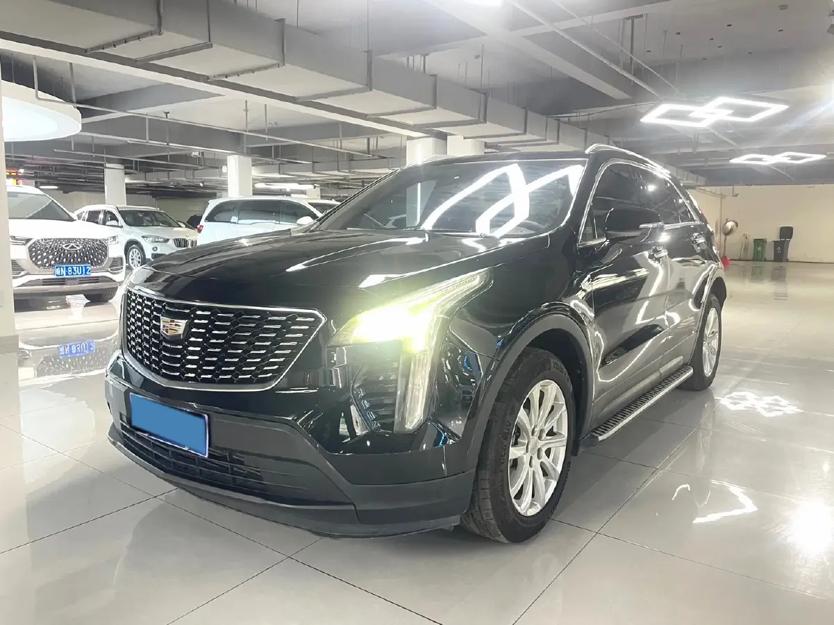 2022 Cadillac XT4 2.0T 237HP L4 9AT