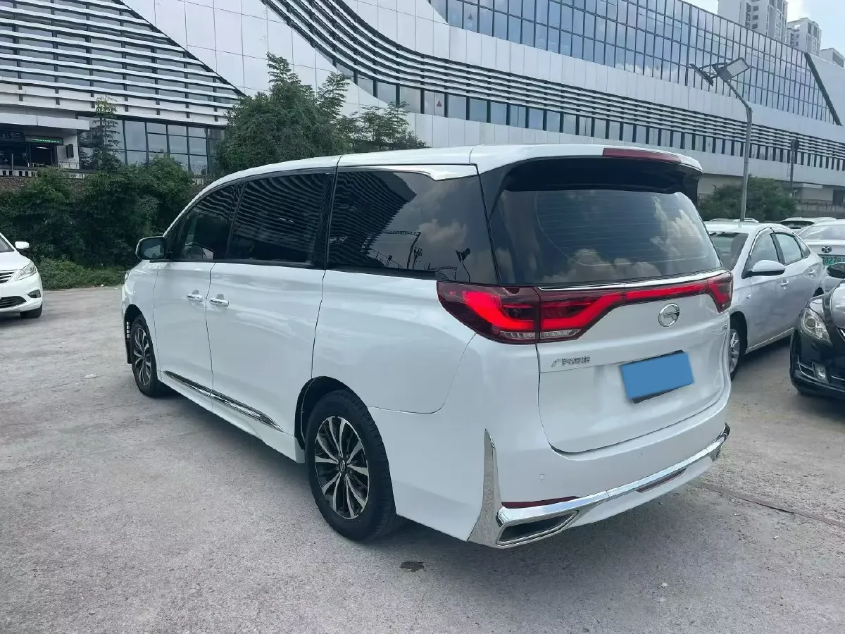 2021 GAC Trumpchi M8 2.0T 252HP L4 8AT,autocango,china used car exporter,china ev exporter,chinese used car exporter,chinese used ev exporter