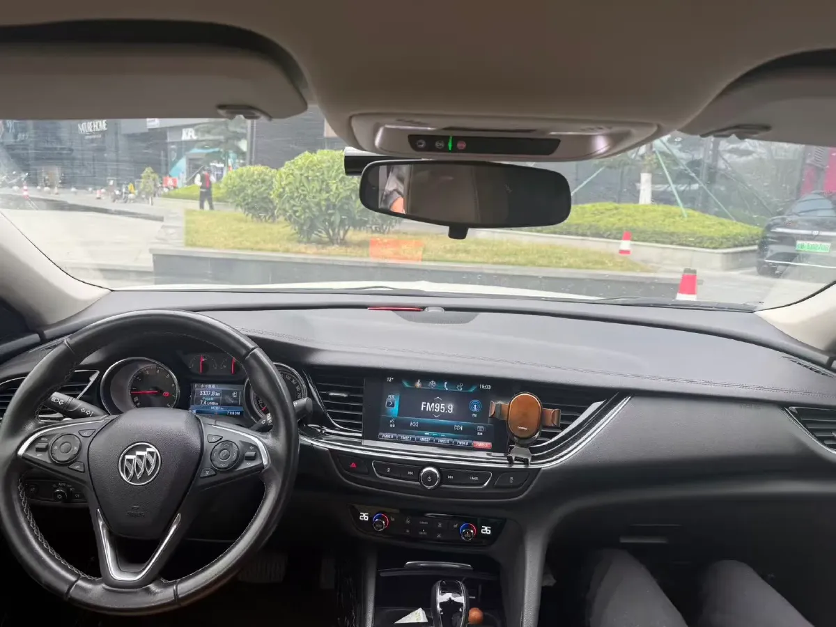 2019 Buick Regal 1.5T 170HP L4 9AT,autocango,china used car exporter,china ev exporter,chinese used car exporter,chinese used ev exporter