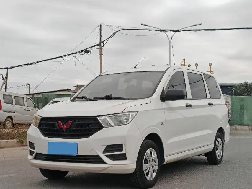 2019 WuLing HongGuang V 1.5L 105HP L4 5MT