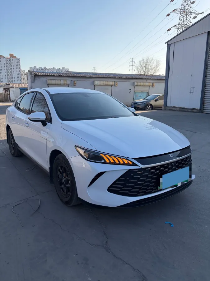 2025 BYD Qin Plus 1.5L 101HP L4 E-CVT PHEV 7.68KWH,autocango,china used car exporter,china ev exporter,chinese used car exporter,chinese used ev exporter