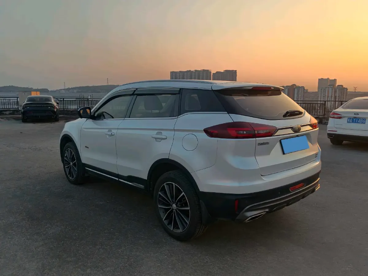 2018 Geely Azkarra 1.8T 184HP L4 6AT,autocango,china used car exporter,china ev exporter,chinese used car exporter,chinese used ev exporter