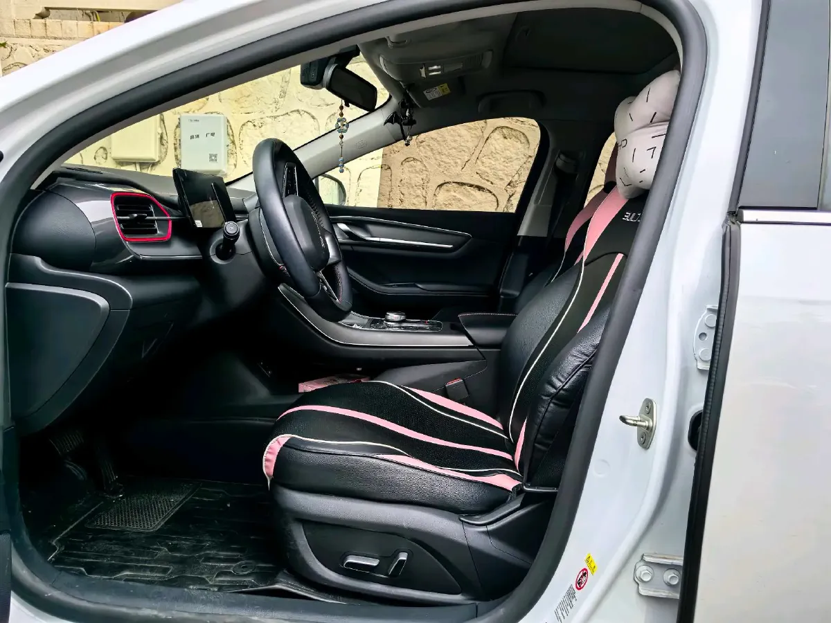 2022 Roewe RX5 MAX 1.5T 181HP L4 6AT,autocango,china used car exporter,china ev exporter,chinese used car exporter,chinese used ev exporter