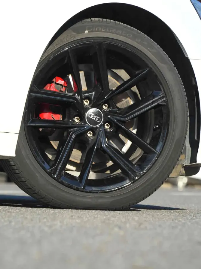 2023 Audi A5 2.0T 204HP L4 7DCT,autocango,china used car exporter,china ev exporter,chinese used car exporter,chinese used ev exporter