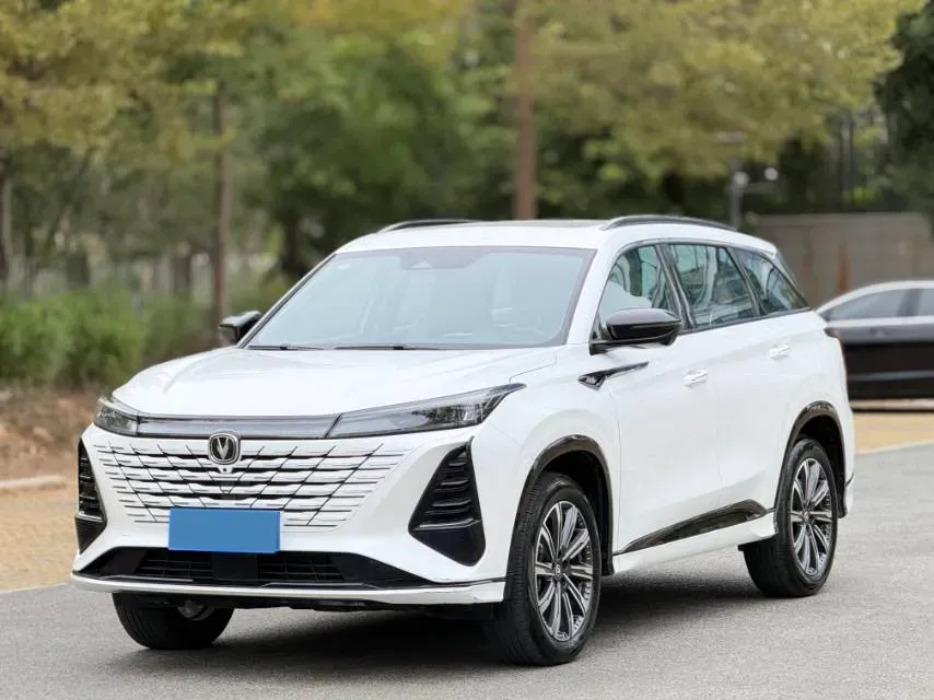 2024 ChangAn CS75 Plus 1.5T 188HP L4 8AT,autocango,china used car exporter,china ev exporter,chinese used car exporter,chinese used ev exporter