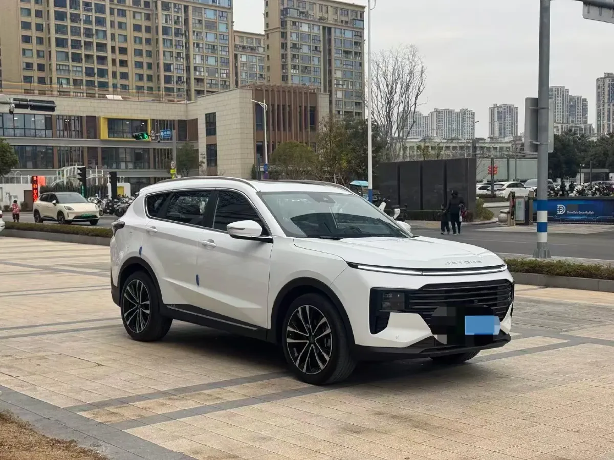 2025 Jetour X70 Plus 1.5T 184HP L4 7DCT,autocango,china used car exporter,china ev exporter,chinese used car exporter,chinese used ev exporter