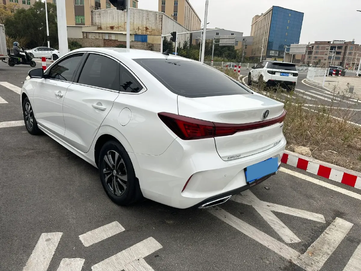 2021 ChangAn Eado 1.4T 160HP L4 7DCT,autocango,china used car exporter,china ev exporter,chinese used car exporter,chinese used ev exporter