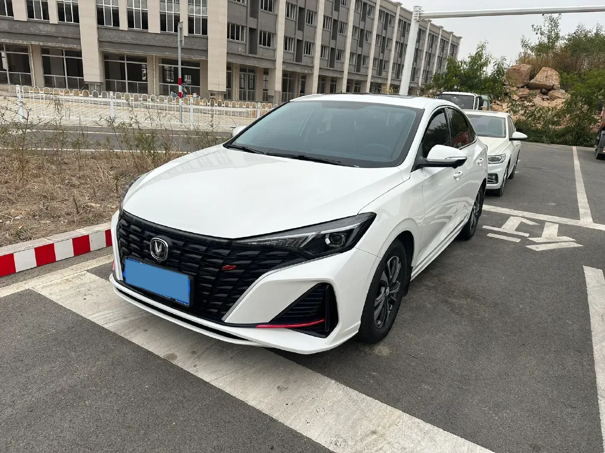 2021 ChangAn Eado 1.4T 160HP L4 7DCT,autocango,china used car exporter,china ev exporter,chinese used car exporter,chinese used ev exporter
