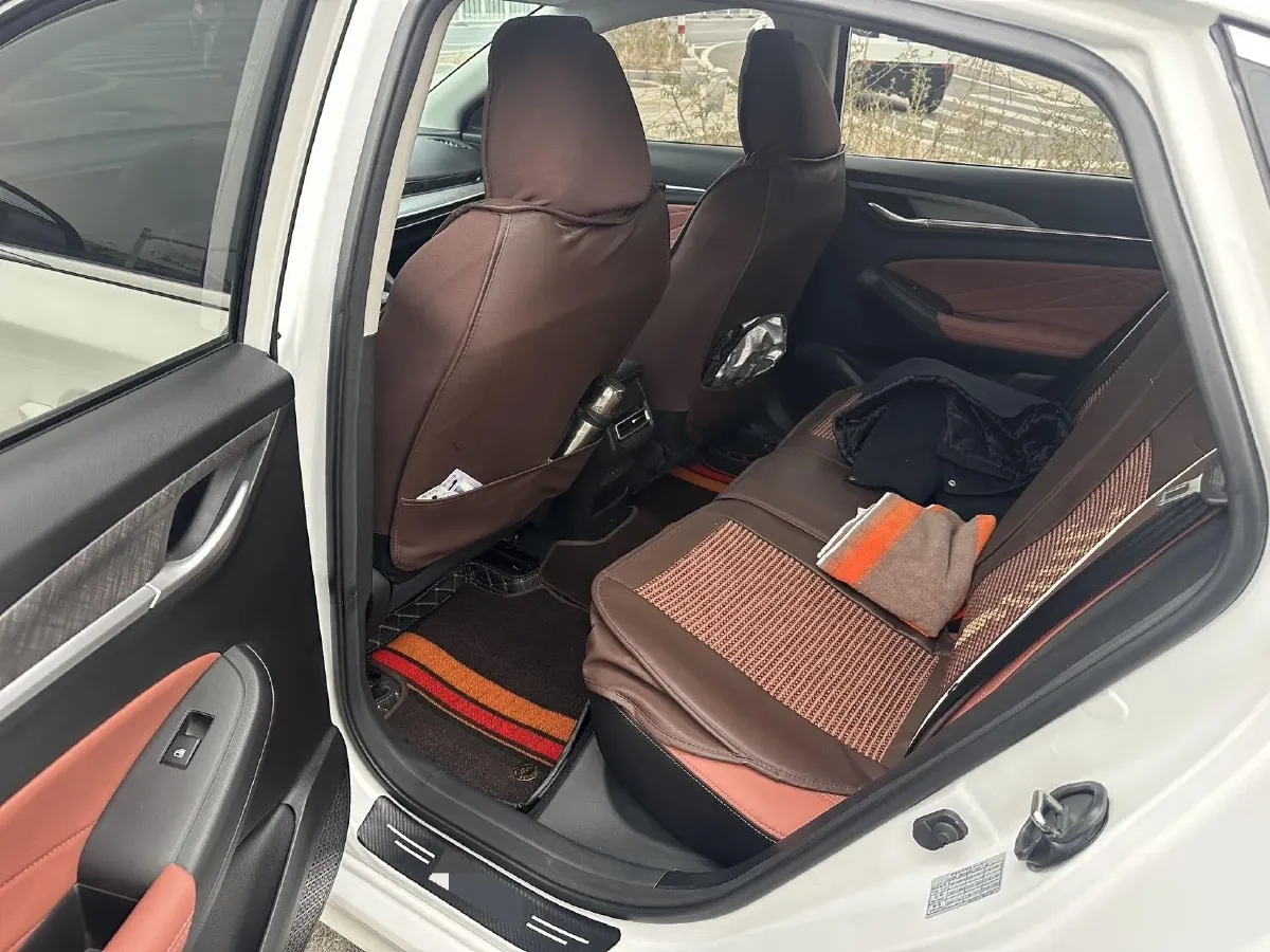 2021 ChangAn Eado 1.4T 160HP L4 7DCT,autocango,china used car exporter,china ev exporter,chinese used car exporter,chinese used ev exporter