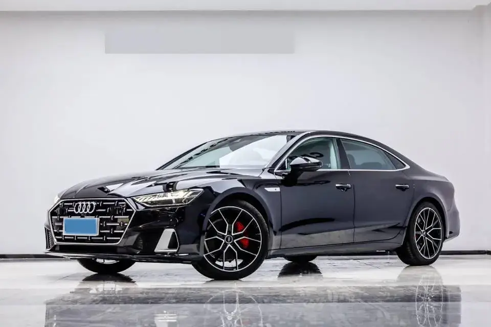 2022 Audi A7L 2.0T 245HP L4 7DCT