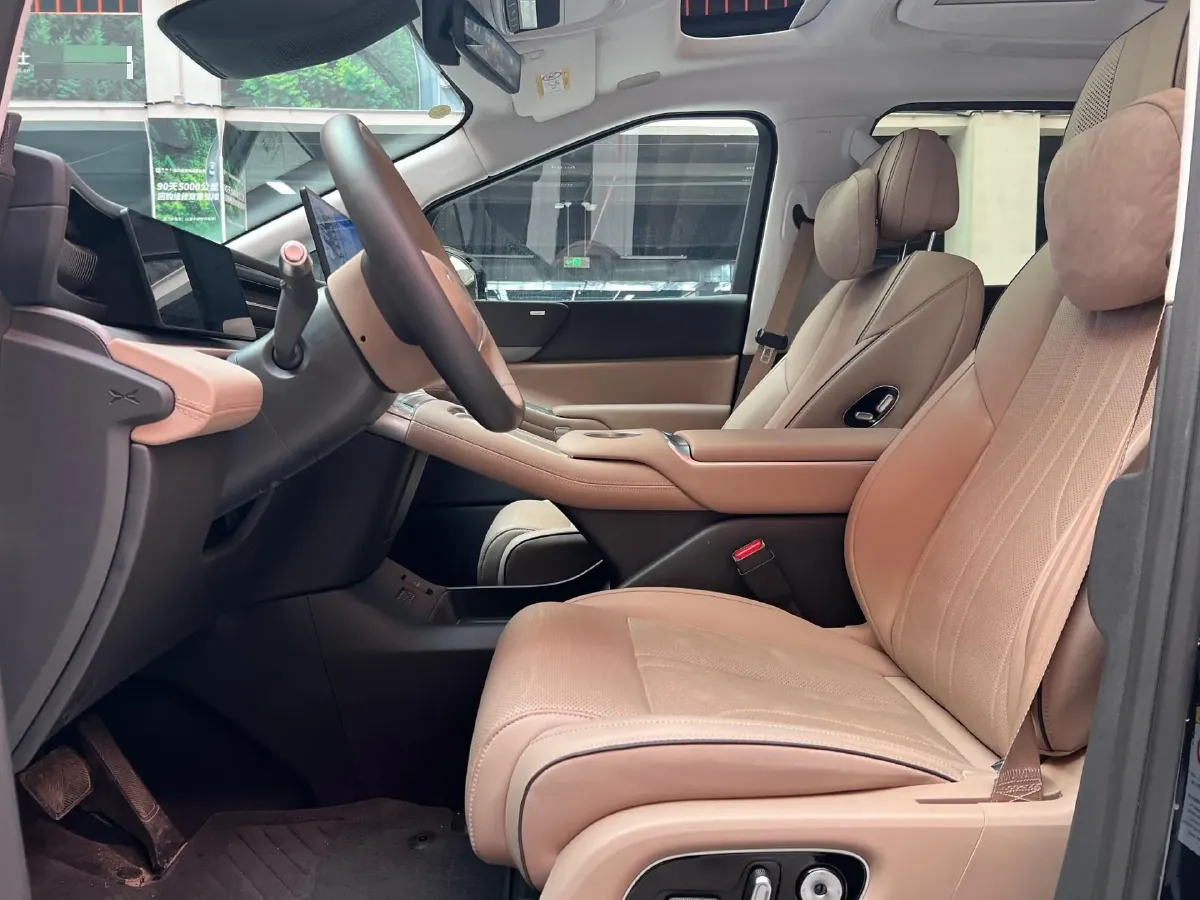 2025 Xpeng X9 BEV,autocango,china used car exporter,china ev exporter,chinese used car exporter,chinese used ev exporter