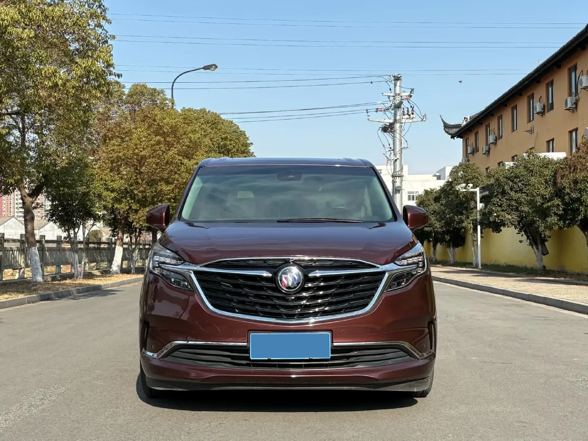 2022 Buick GL8 2.0T 237HP L4 9AT,autocango,china used car exporter,china ev exporter,chinese used car exporter,chinese used ev exporter