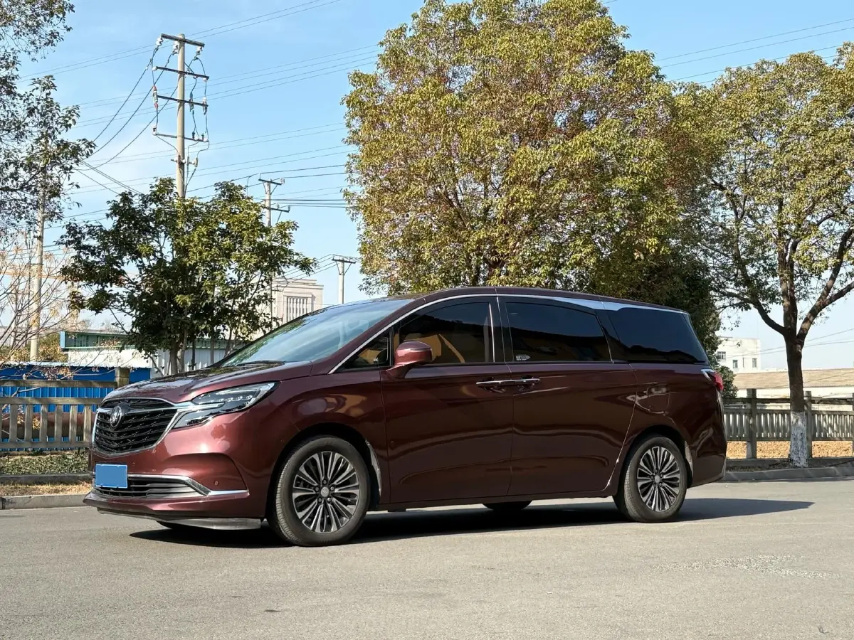 2022 Buick GL8 2.0T 237HP L4 9AT