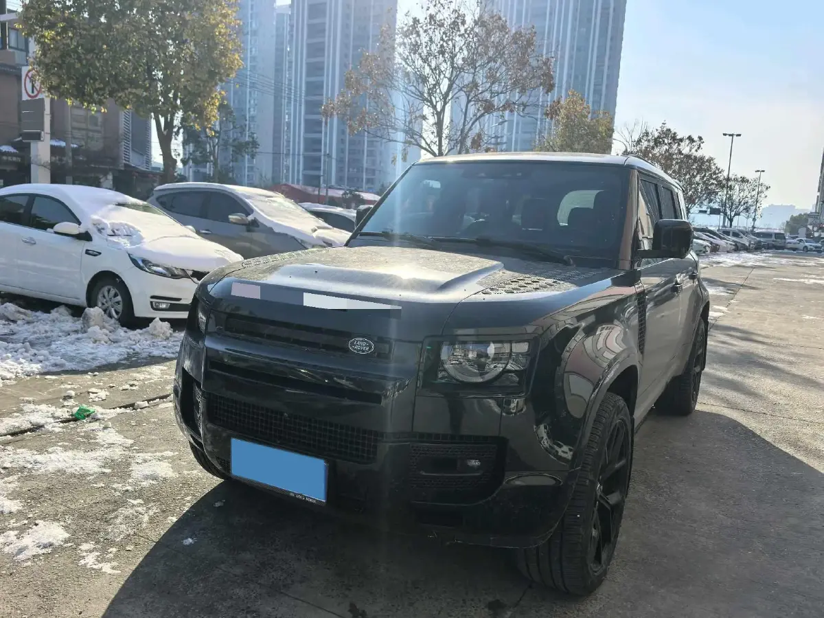 2024 Land Rover Defender 3.0T 400HP L6 8AT