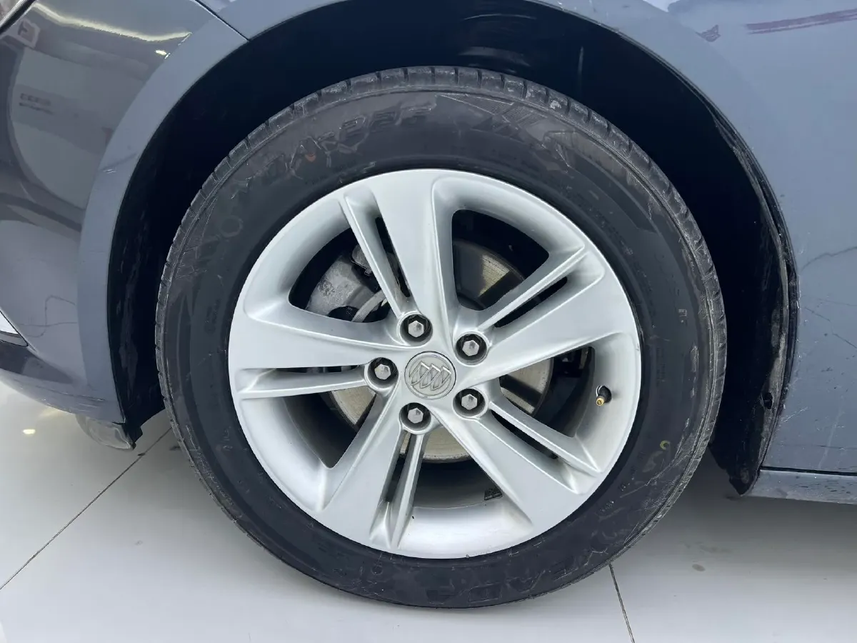 2019 Buick Regal 1.5T 170HP L4 9AT,autocango,china used car exporter,china ev exporter,chinese used car exporter,chinese used ev exporter