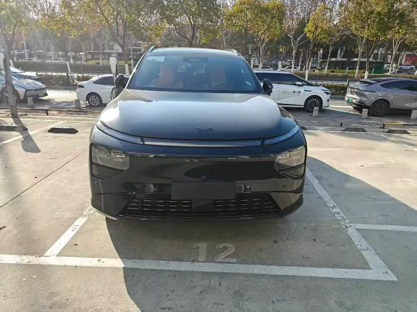 2025 Xpeng G9 BEV 79KWH,autocango,china used car exporter,china ev exporter,chinese used car exporter,chinese used ev exporter